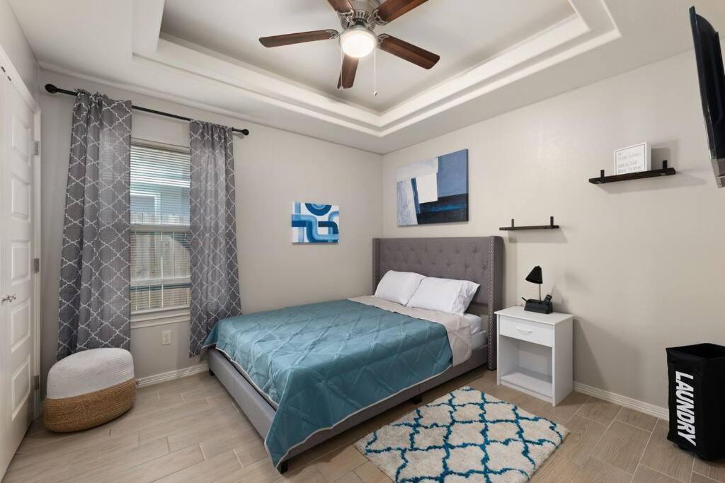 Cozy 3 Bed 2 Bath Apartment, Near Shopping Plazas, Expressway And Free Parking Edinburg Exteriér fotografie